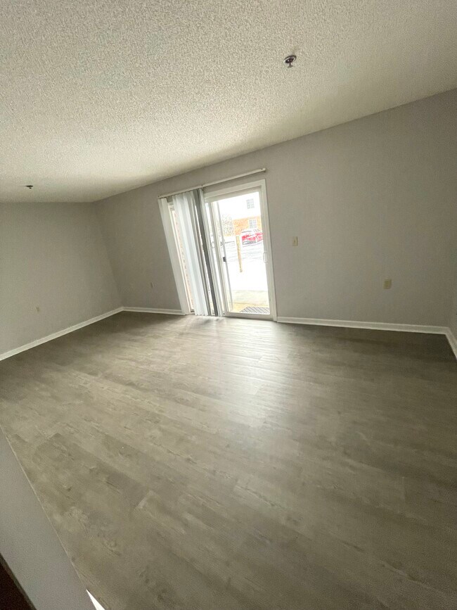 Sala de estar - Creekside Lane Apartments