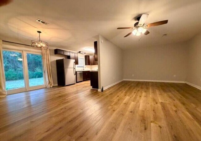 Foto del edificio - 5434 Mill Creek Rd