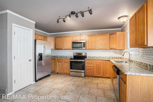 Foto del edificio - 4 br, 3.5 bath House - 2050 Sage Grouse Ln.