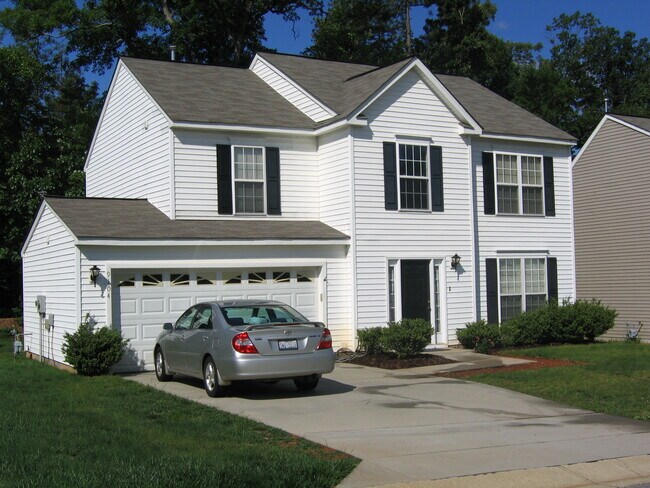 Foto del edificio - 9104 Erinsbrook Drive