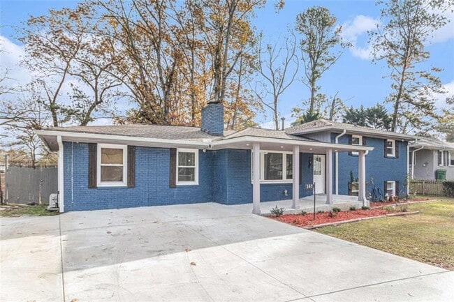 Foto del edificio - 187 Hamilton E Holmes Dr NW