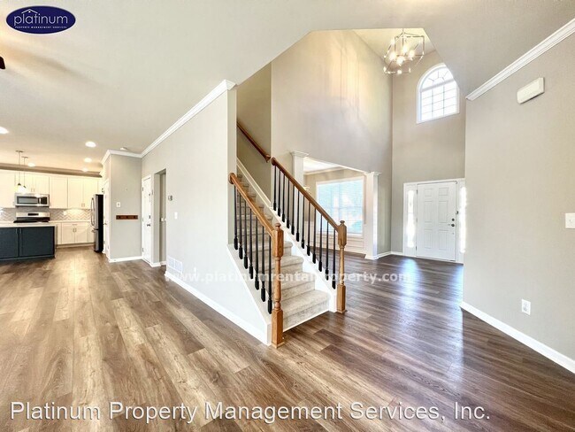 Building Photo - 6 br, 3.5 bath House - 1565 Dawn Valley Trl