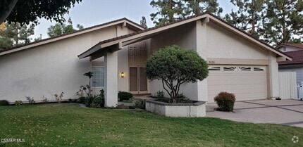 Building Photo - 3030 Morningside Dr