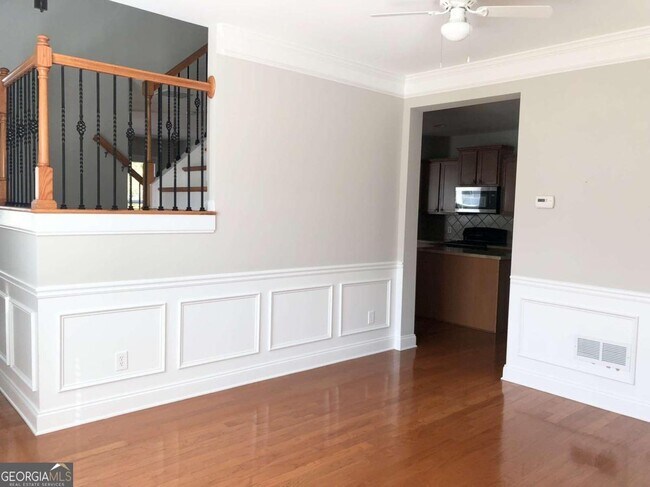 Building Photo - 5930 Falls Landing Dr