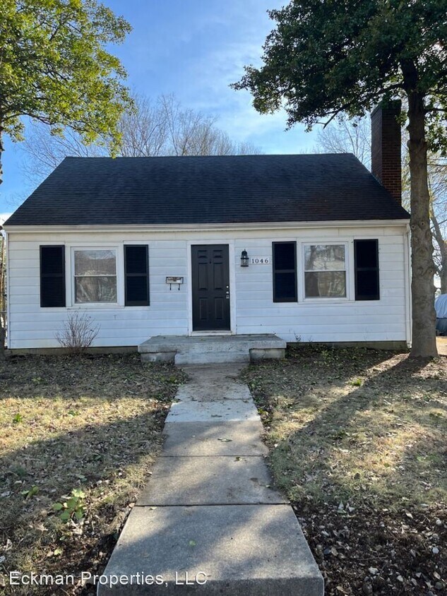 Primary Photo - 4 br, 1.5 bath House - 1046 Meadow Lane