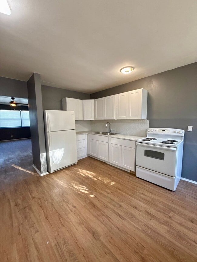 Foto del edificio - Great affordable apartment in St. Nicholas!