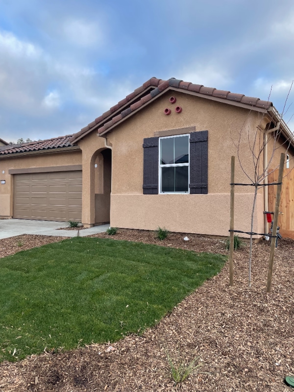 Foto principal - 6711 E Vassar Ave
