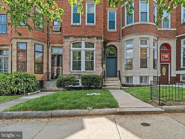 Foto del edificio - 2740 St Paul St