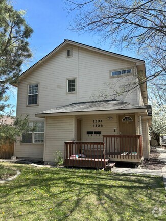 Building Photo - 1304 S Denver Ave