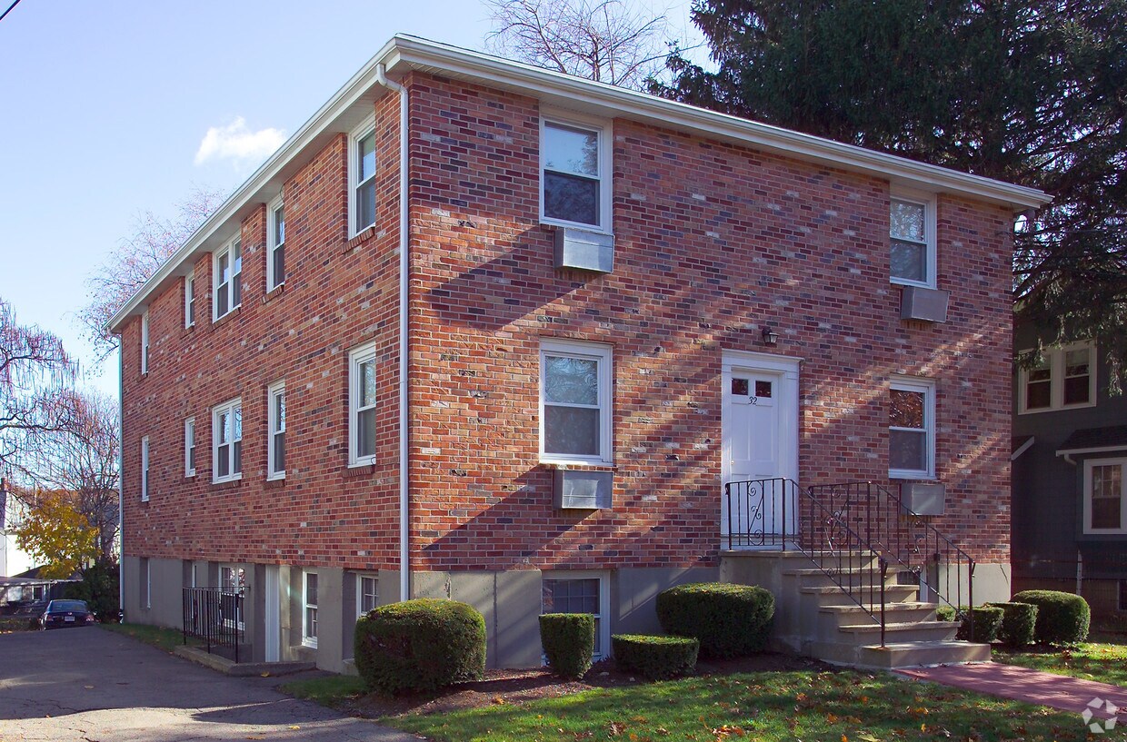 32 Newton Ave, Quincy, MA 02170 Apartments in Quincy, MA