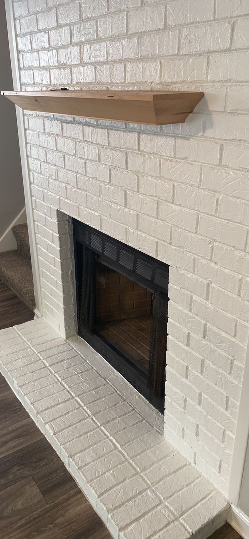 Foto del edificio - Spacious 4BR Townhome with Finished Basement & Community Amenities