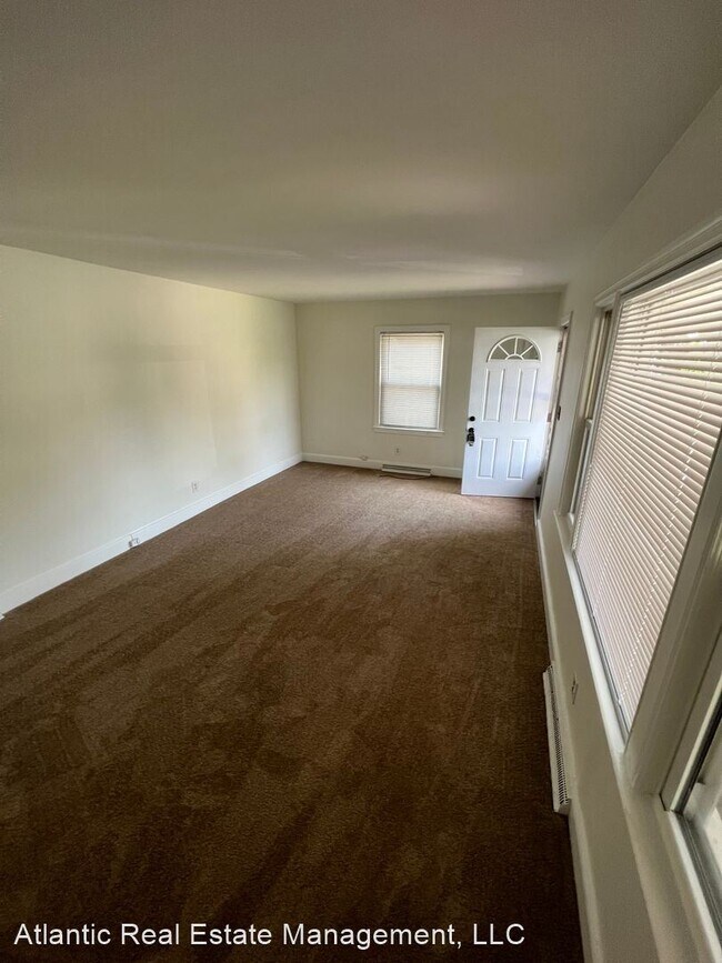 Foto del edificio - 3 br, 1.5 bath House - 1110 S Church Street
