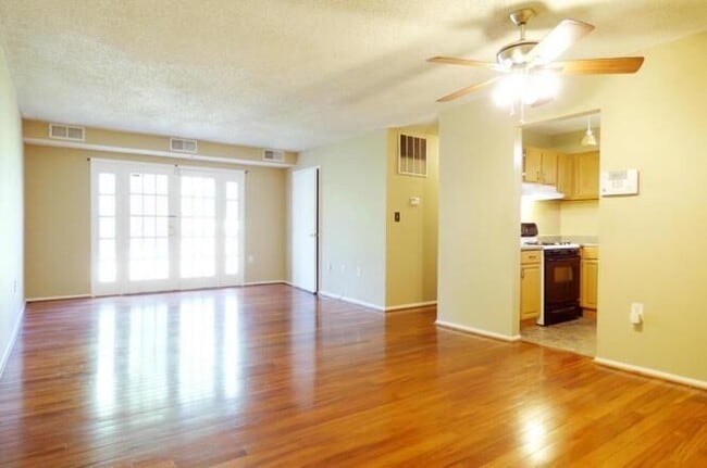 Photo - 3815 Swann Hill Rd Apartment