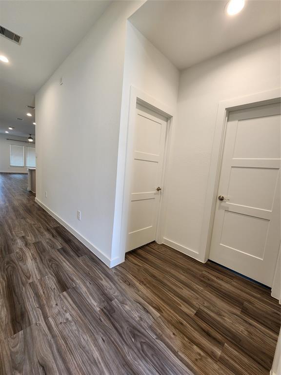 Building Photo - 10319 Rainbow Cove Ln