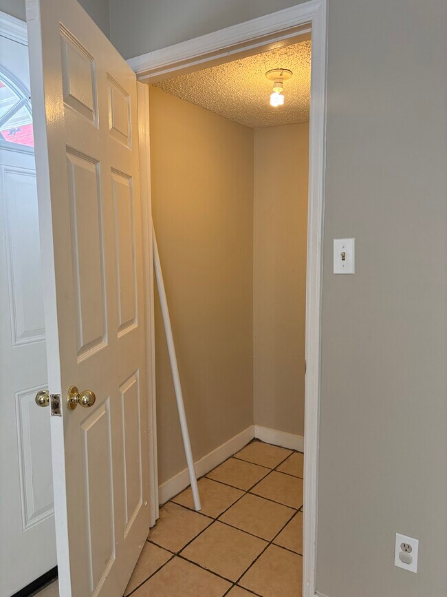 Foto del edificio - 2817 Wimberly Dr SW