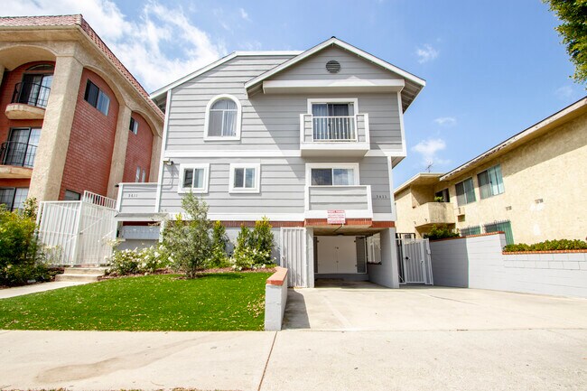 Building Photo - 3611 S Centinela Ave