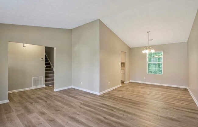 Building Photo - 1367 Swift Creek Ln