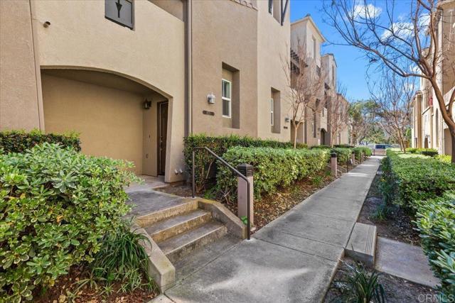 Building Photo - 676 Kellogg St