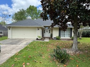 Building Photo - 170 Teal Lake Dr