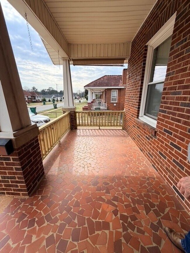 Foto del edificio - 750 Truett Ave