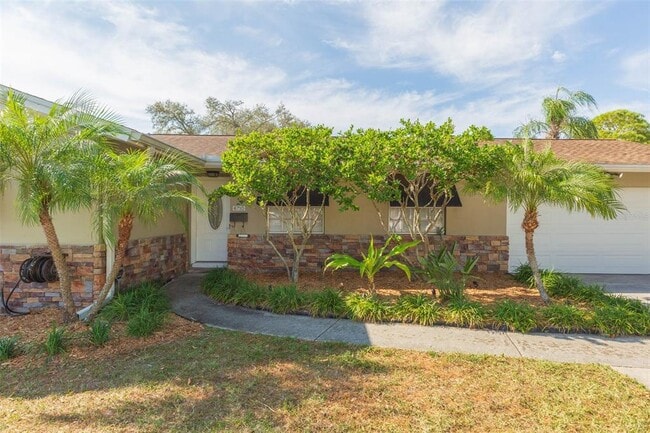 Building Photo - 6710 Mornay Cir