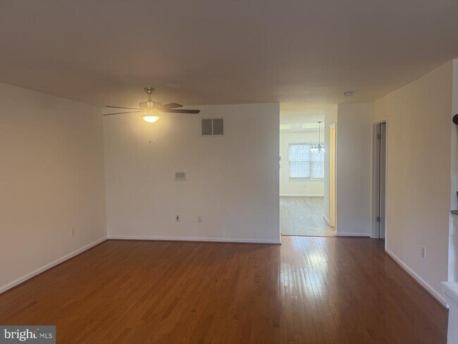 Foto del edificio - 90 English Run Cir