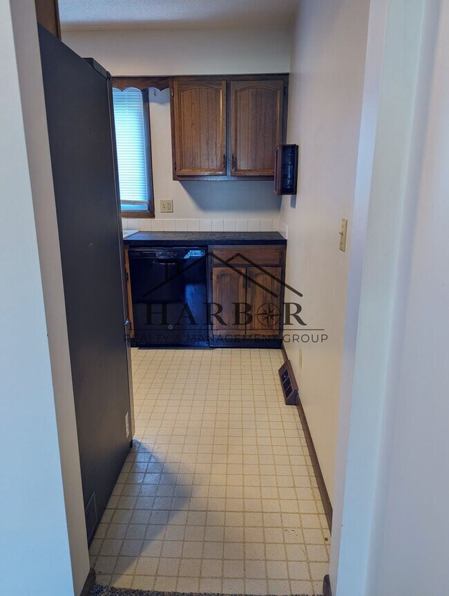 Foto del edificio - 2 Bedroom 1 Bath - Special: 1st Month Free