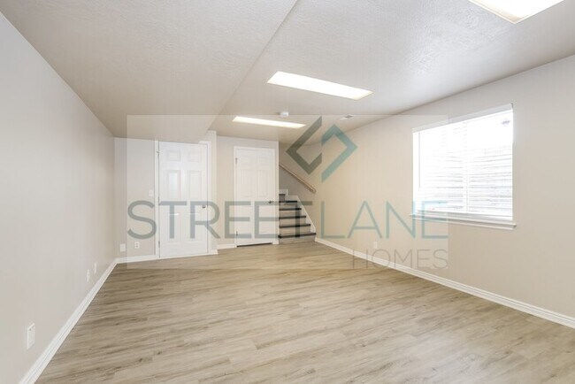 Building Photo - REDUCED PRICE!