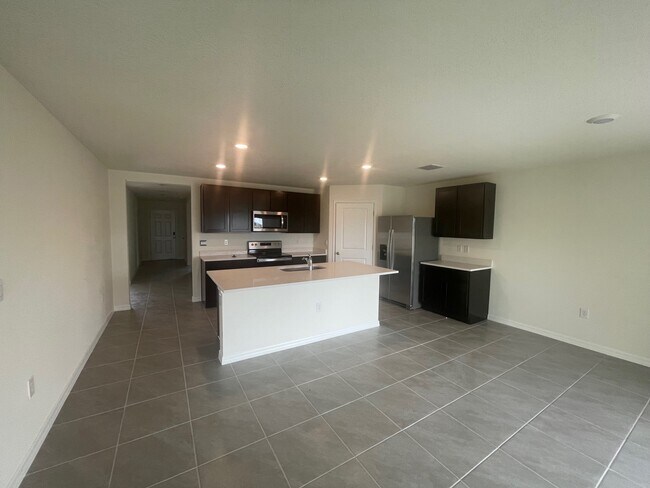 Foto del edificio - 24831 SW 17th Ln