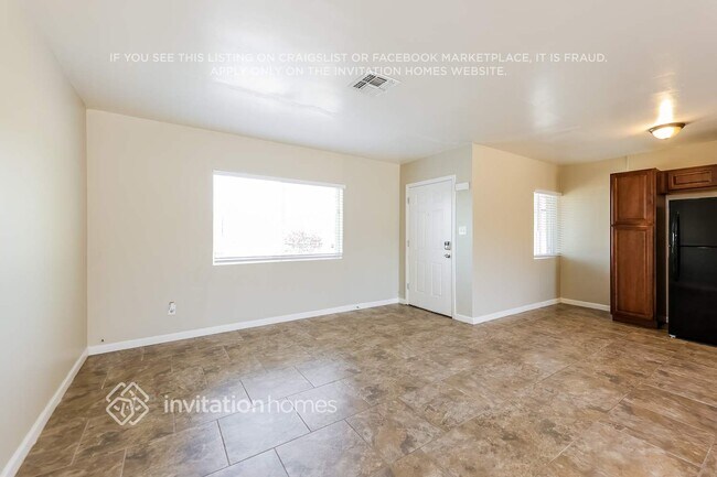 Foto del edificio - 1629 E Oak St