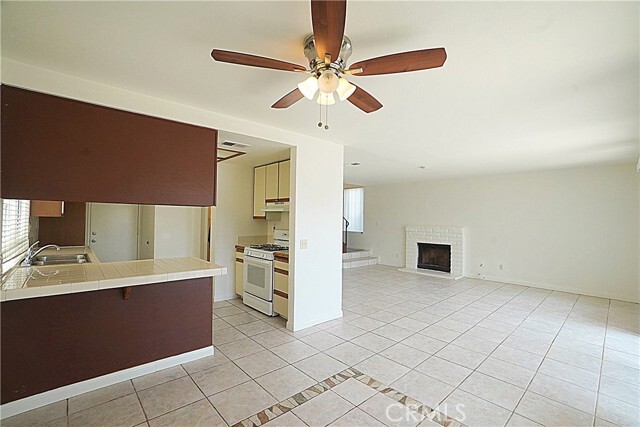 Foto del edificio - 13152 Oak Dell St