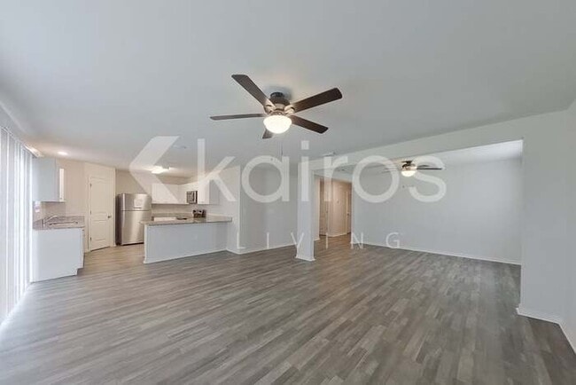Foto del edificio - 1835 Nelson Rd N