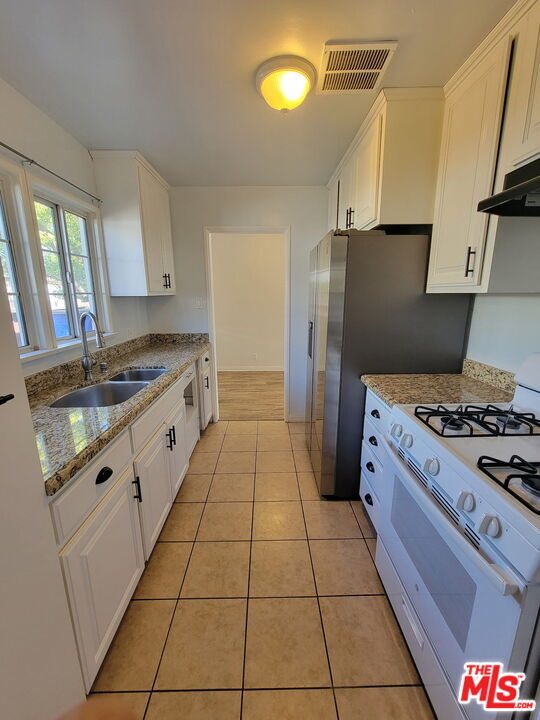 Foto del edificio - 5808 Colfax Ave