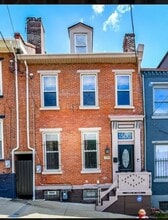 Building Photo - 1500 Boyle St