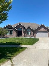 Building Photo - 9266 Maura Ct