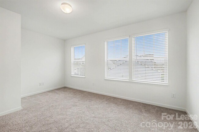 Foto del edificio - 23156 Goose Down Ln