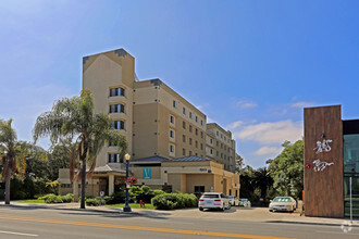 Vantaggio Suites Hillcrest photo'