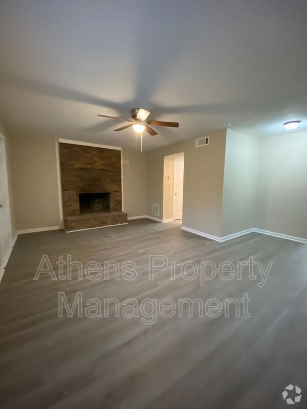 Building Photo - 187 Shoemaker Ct