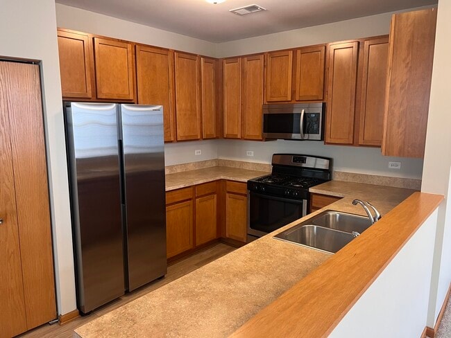 Foto del edificio - 5111 Freeport Ct