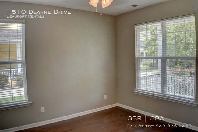 Building Photo - 1510 Deanne Drive