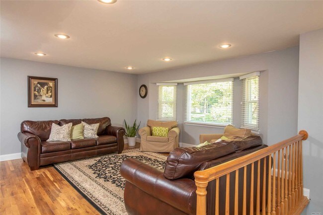Building Photo - 23 Butterfield Dr