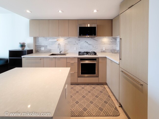 Photo du bâtiment - 8189 Cambie St.