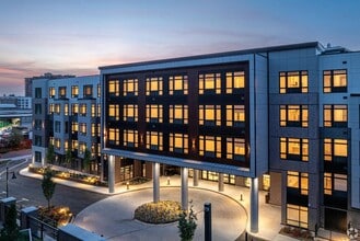 Building Photo - 3 New York Ave