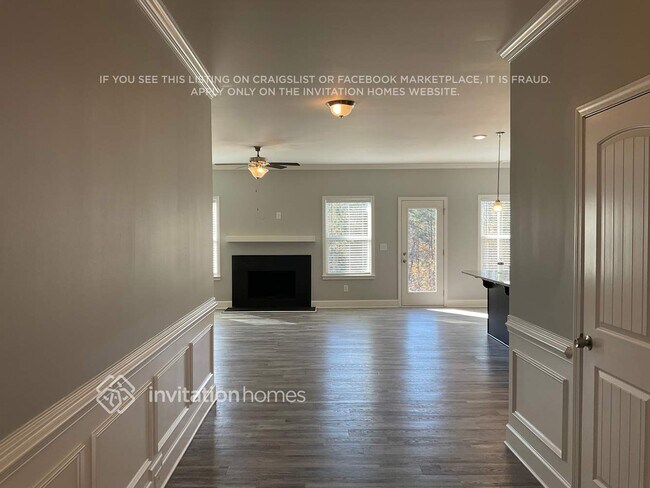 Foto del edificio - 5853 Ridgedale Ct