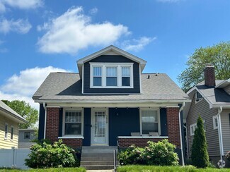 Building Photo - 1618 Bonnycastle Terrace