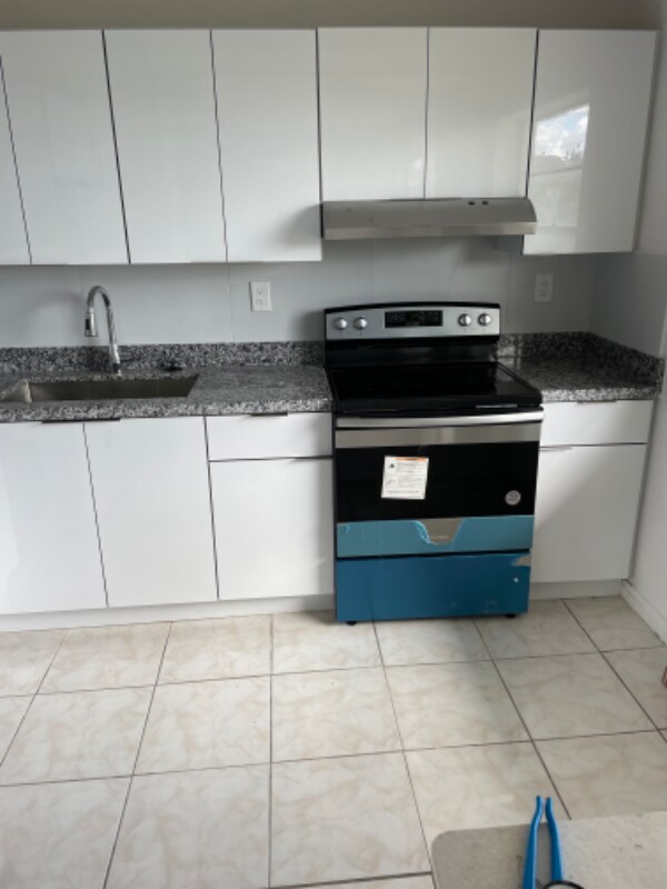 Foto del edificio - 340 NW 19th St