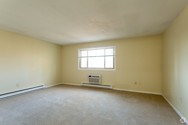 Living Room - Brookgate Apartments