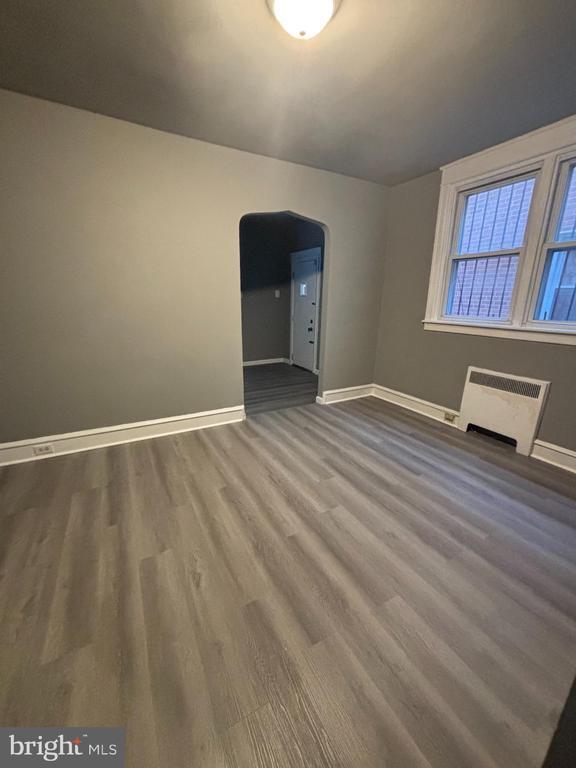 Foto del edificio - 5711 Wyndale Ave