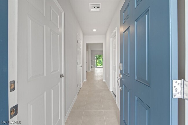 Foto del edificio - 15319 Wildflower Cir