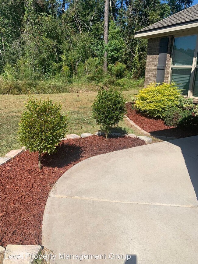 Foto del edificio - 3 br, 2 bath House - 3898 Chesterfield Lane